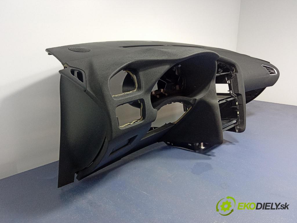 Citroen C4 2016 kokpit,přistrojova deska 9671532077