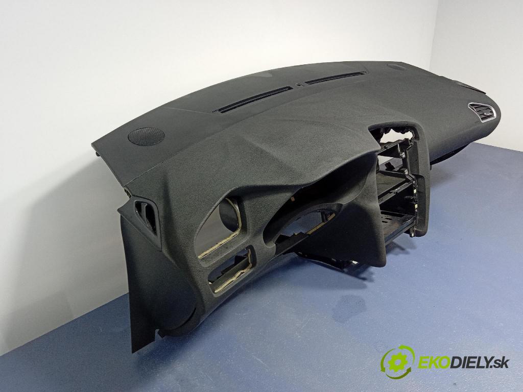 Citroen C4 2016 kokpit,přistrojova deska 9671532077