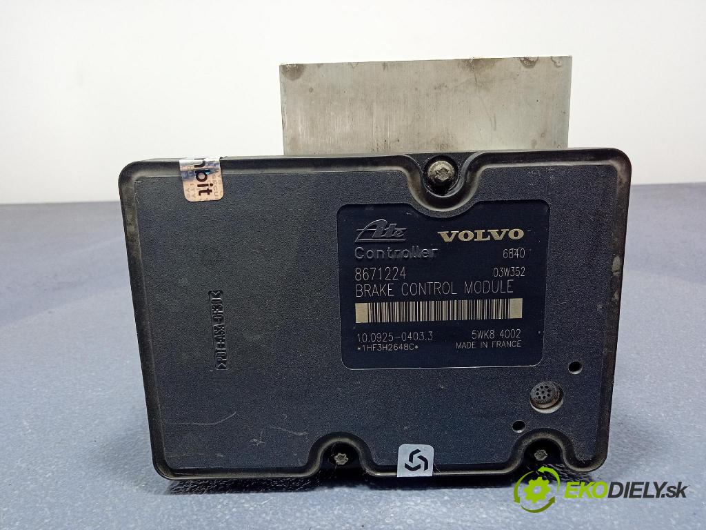 Volvo V70 2003 čerpadlo ABS x 8671224