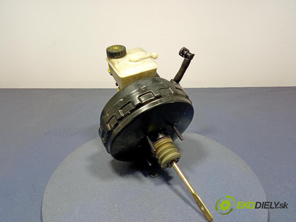 Volvo V70 2003 servo Brzdní: 30665455
