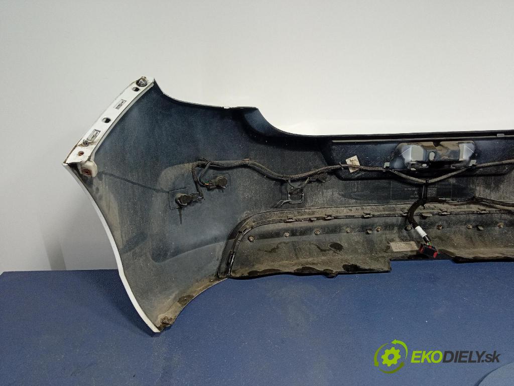 Citroen C4 2016 nárazník zad 9671074477