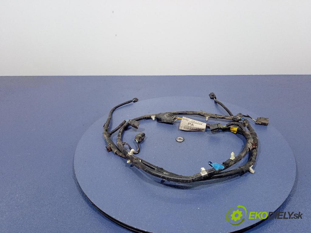 Ford Mondeo 2018 instalace Elektrický: FG9T-15K868