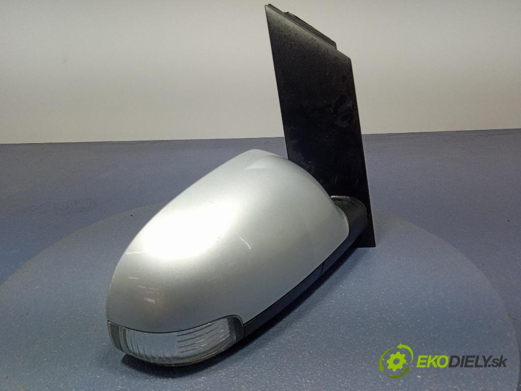 Vw Touran 2005 zpětné zrcátko prave