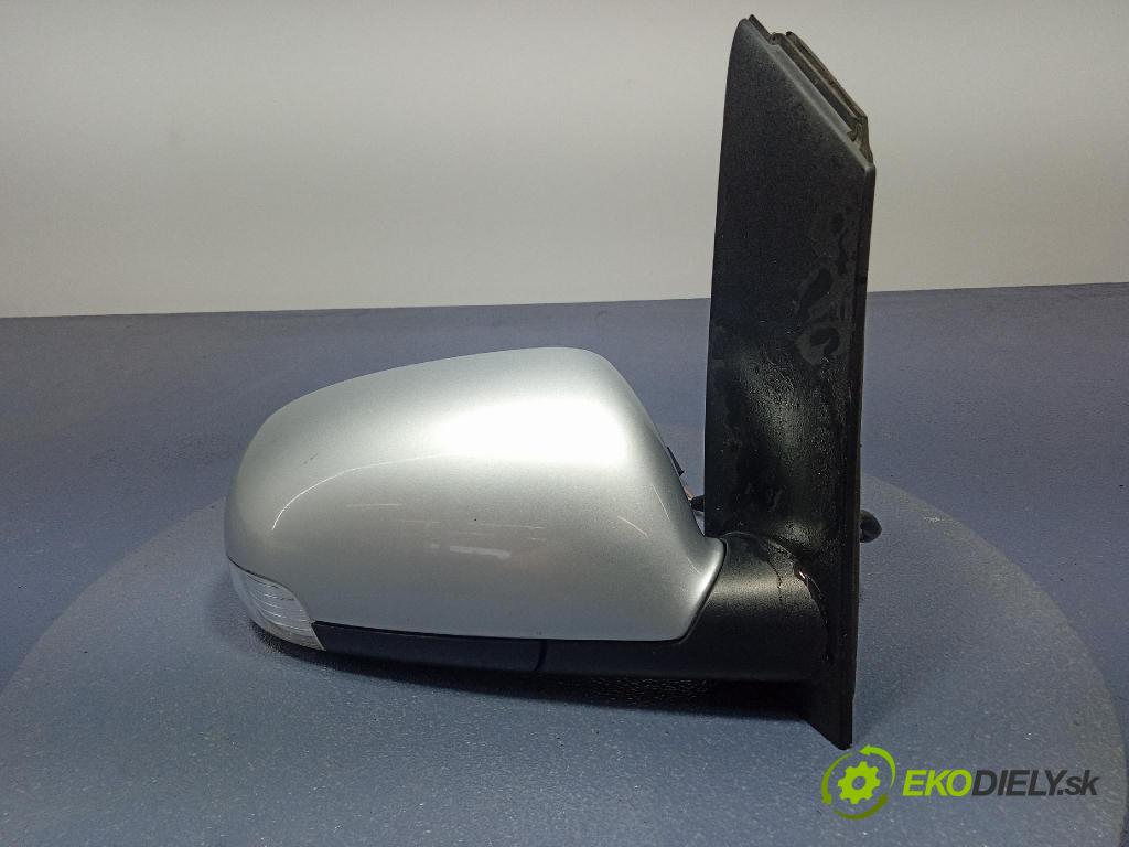 Vw Touran 2005 zpětné zrcátko prave