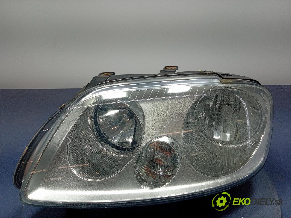 Vw Touran 2005 světlo Levý: 2K0941005B