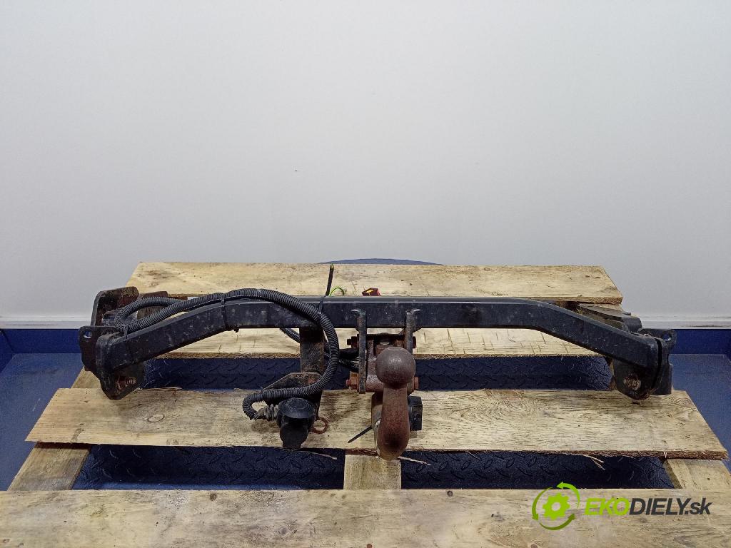 Citroen C4 2016 oko Do Přívěsy 1613424580