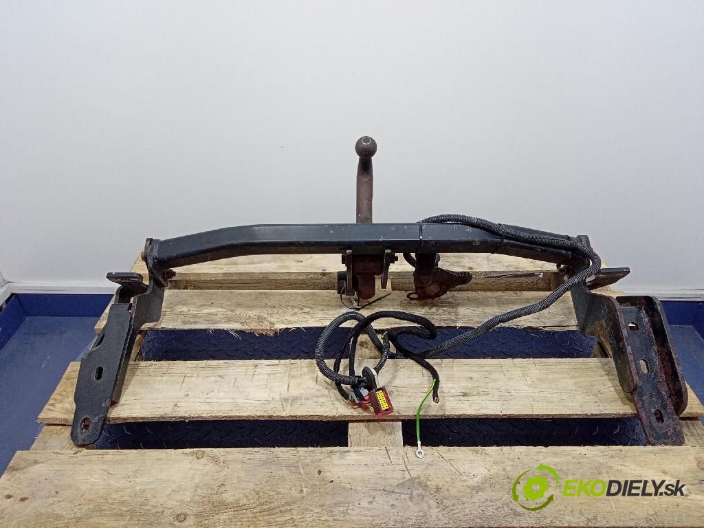 Citroen C4 2016 oko Do Přívěsy 1613424580