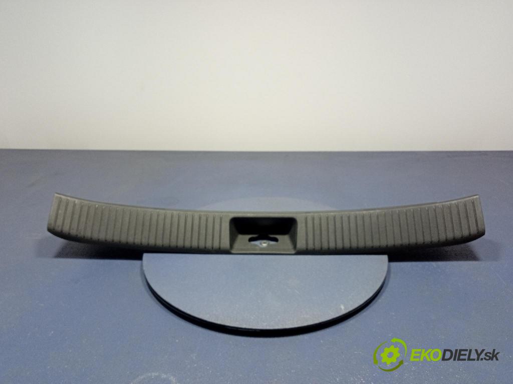Hyundai I30 2022 kryt Plast: Interiéry: 85775-G4700