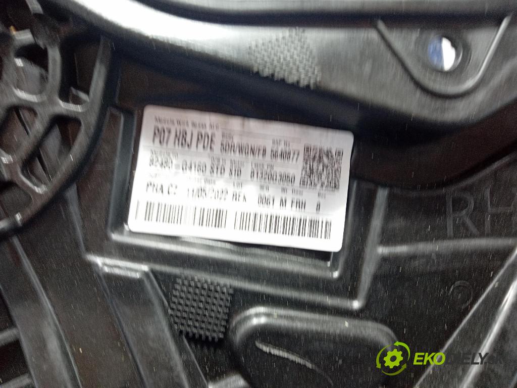 Hyundai I30 2022 mechanismus stahování Sklenka: před v pravo: 82480-G4160