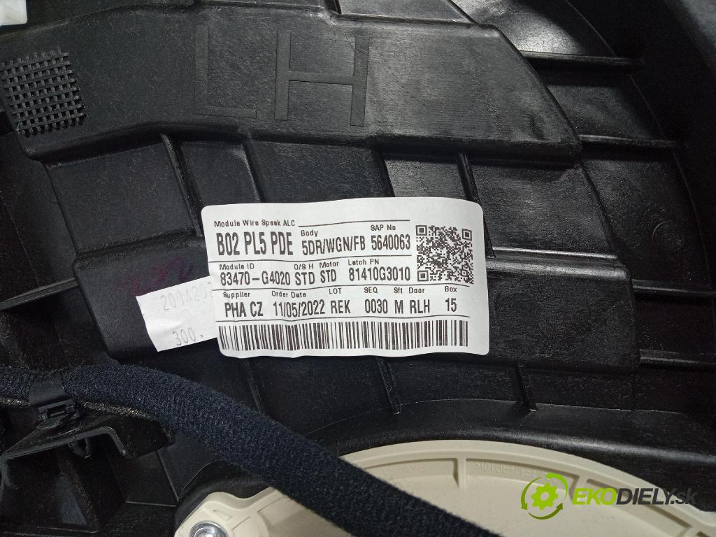 Hyundai I30 2022 dveře Zad: Vlevo, odjet: 