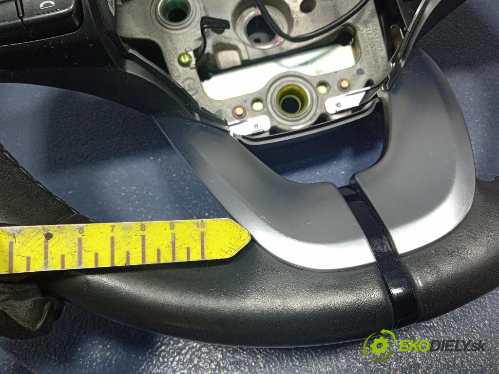 Hyundai I30 2022 volant 56110-G4KG0