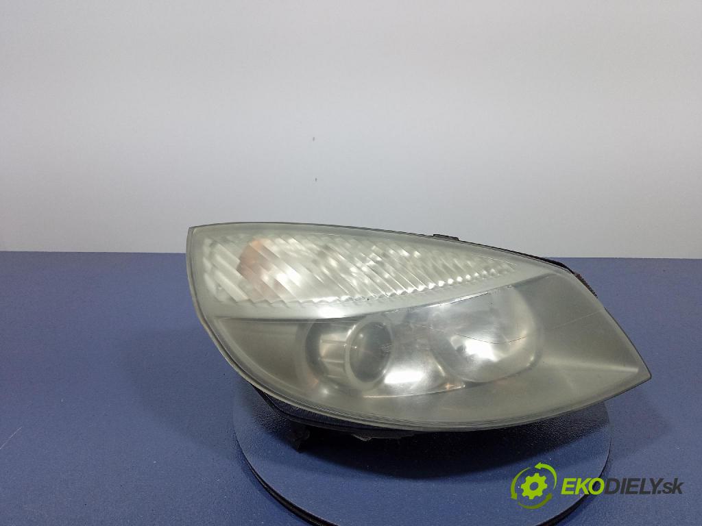 Renault Scenic 2005 světlo v pravo: 158114-00 RI