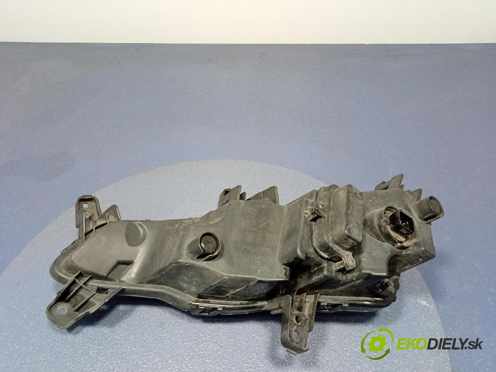 Hyundai I30 2022 Halogen v pravo: 92208G4600