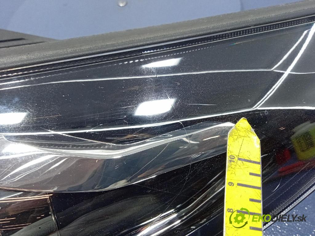 Hyundai I30 2022 světlo Levý: G4921-64010