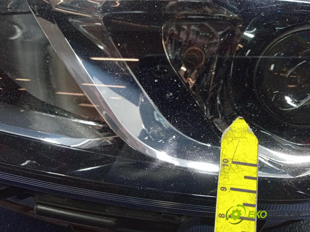 Hyundai I30 2022 světlo Levý: G4921-64010