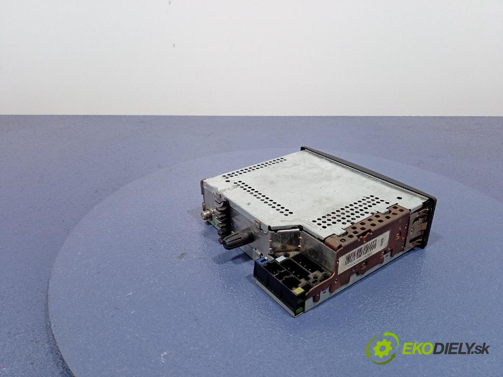 Renault Trafic 2005 Radio I Navigácia: 7700433948