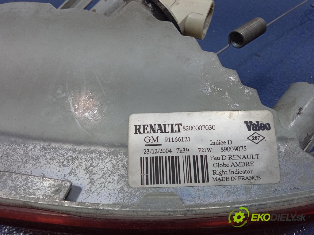 Renault Trafic 2005 Směr před v pravo: 8200007030