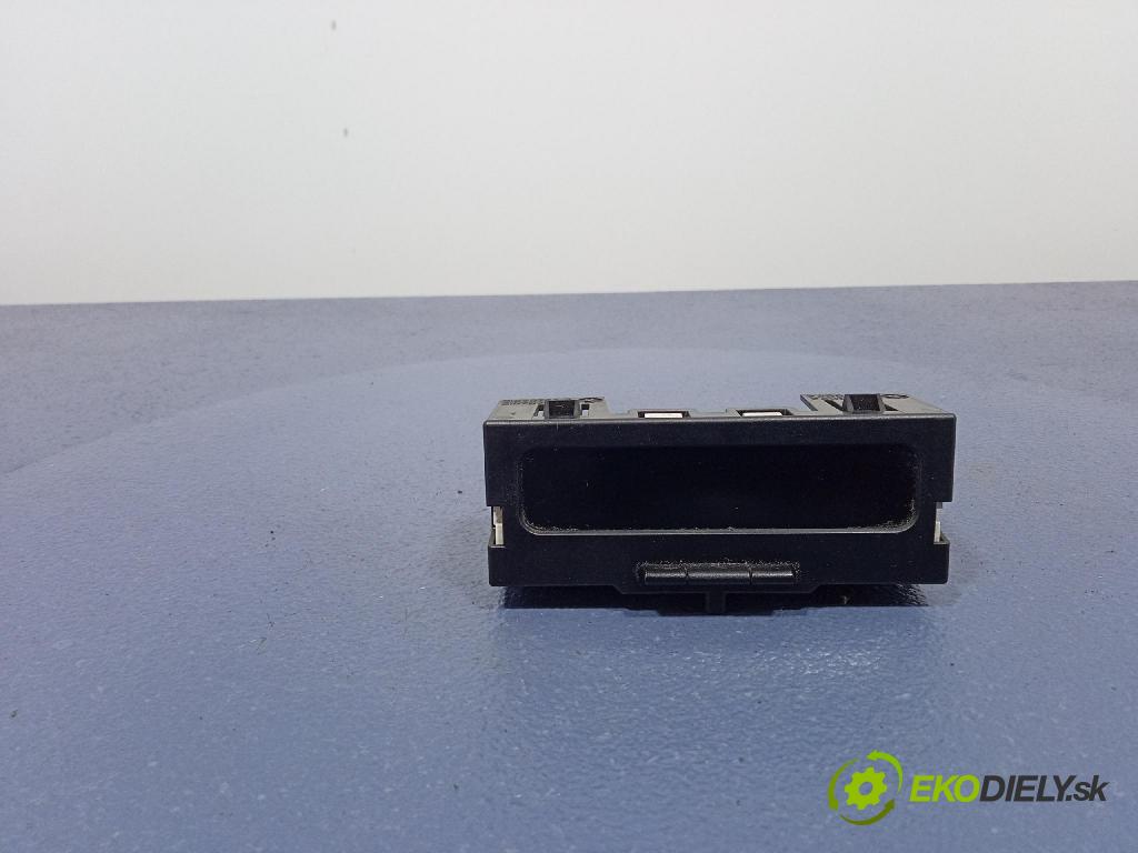 Renault Trafic 2005 Hodinky 8200028364