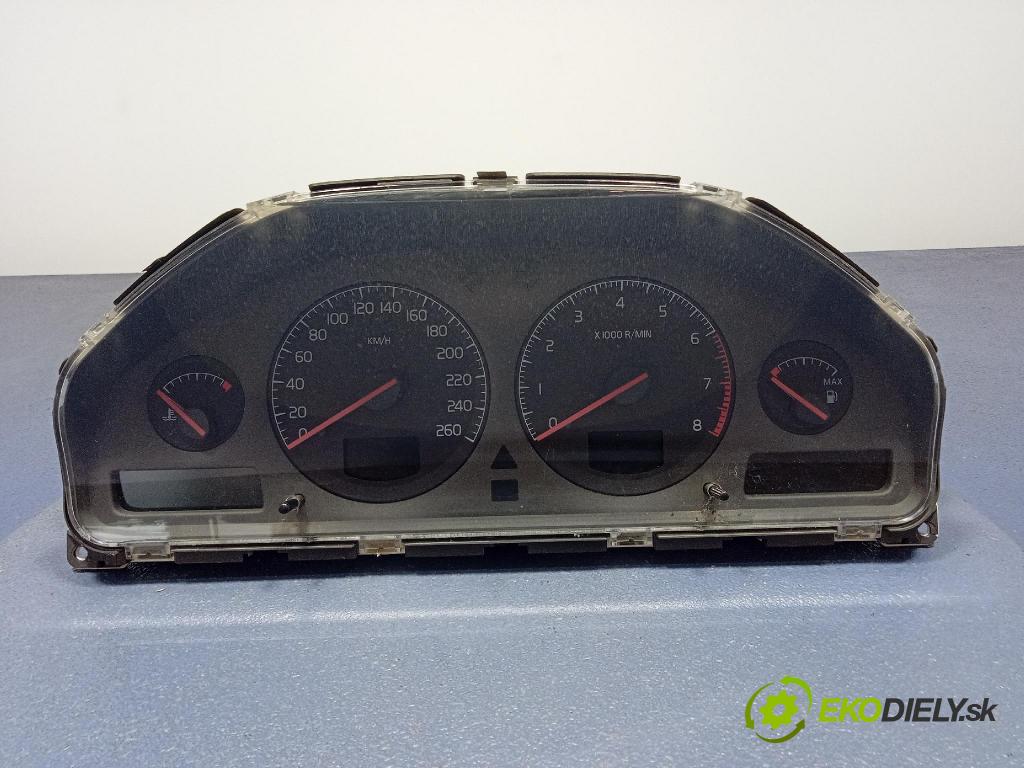 Volvo V70 2001 prístrojovka/ budíky 9499668