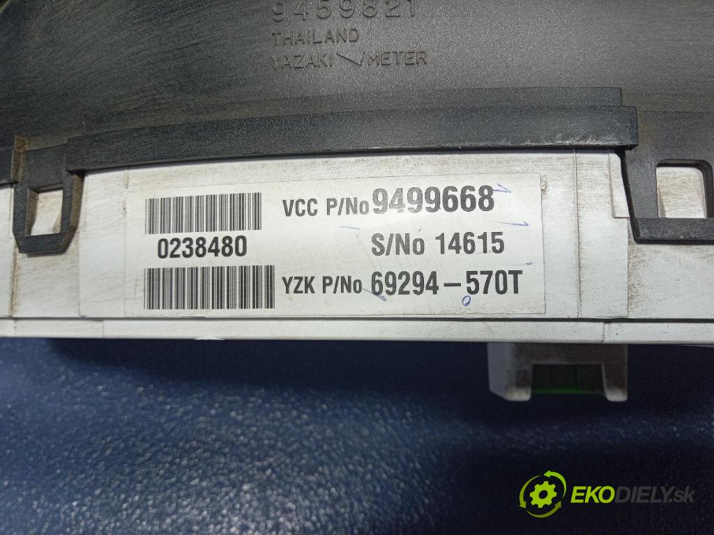 Volvo V70 2001 prístrojovka/ budíky 9499668