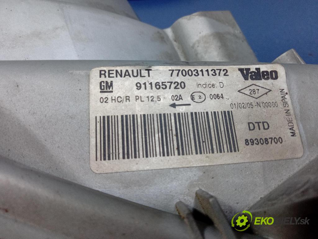 Renault Trafic 2005 světlo v pravo: 7700311372