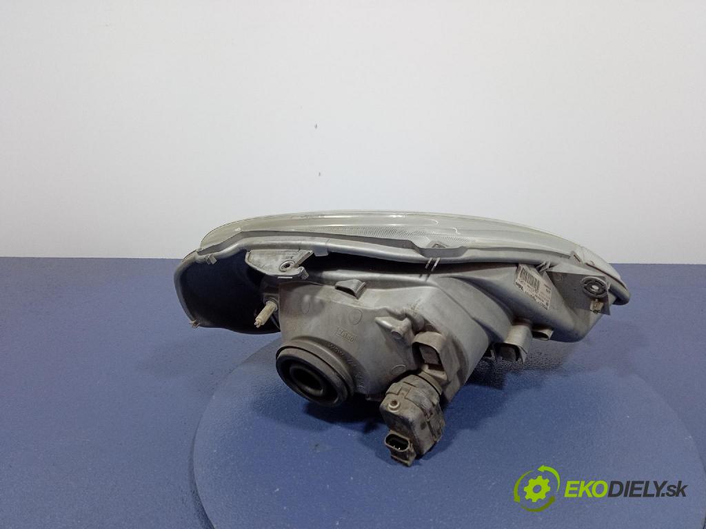 Renault Trafic 2005 světlo Levý: 7700311371