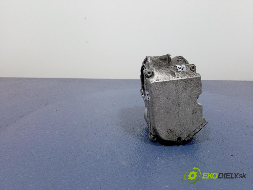 Vw Touran 2005 klapka 03G128063V