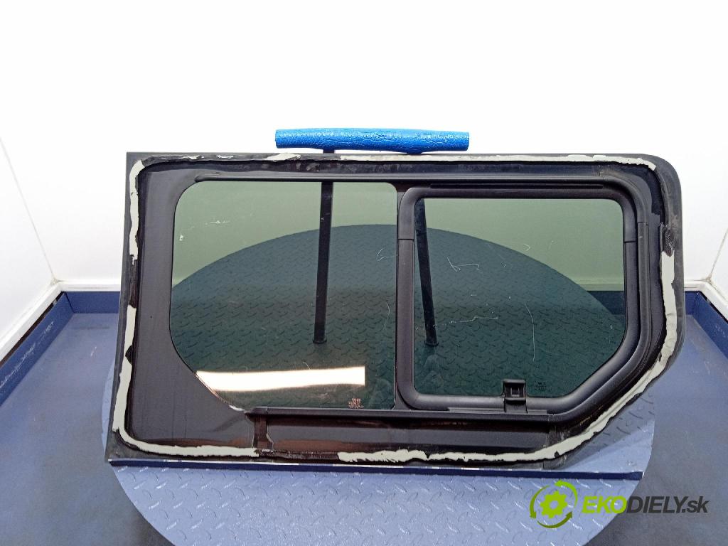 Renault Trafic 2005 sklo dveře Zad: Práva: