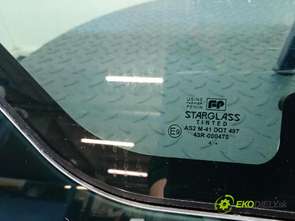 Renault Trafic 2005 sklo dveře Zad: Práva: