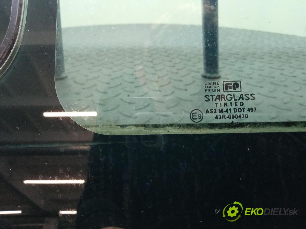 Renault Trafic 2005 sklo dveře Zad: Práva: