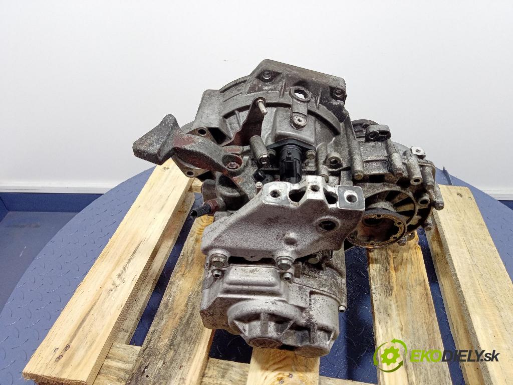 Vw Touran 2005 prevodovka Manualna GQN