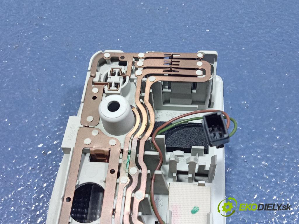 Skoda Octavia 2005 Lampy Uvnitř 1U0947105B