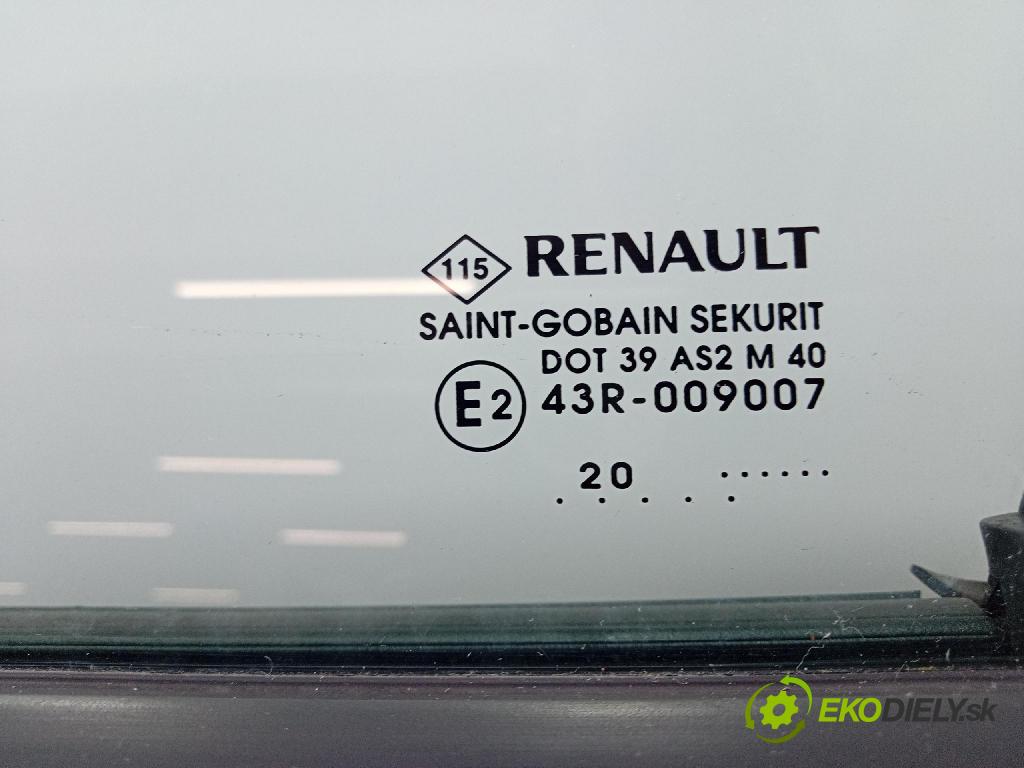 Renault Clio 2020 dveře před Vlevo, odjet: