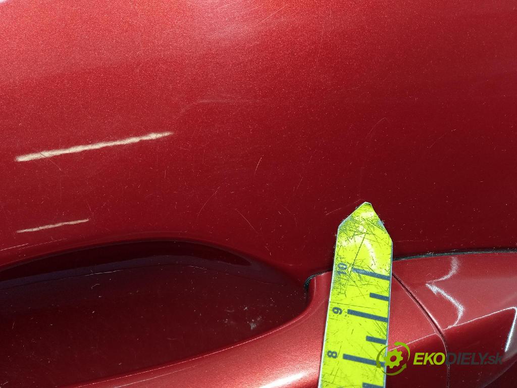Renault Clio 2020 dveře před Vlevo, odjet: