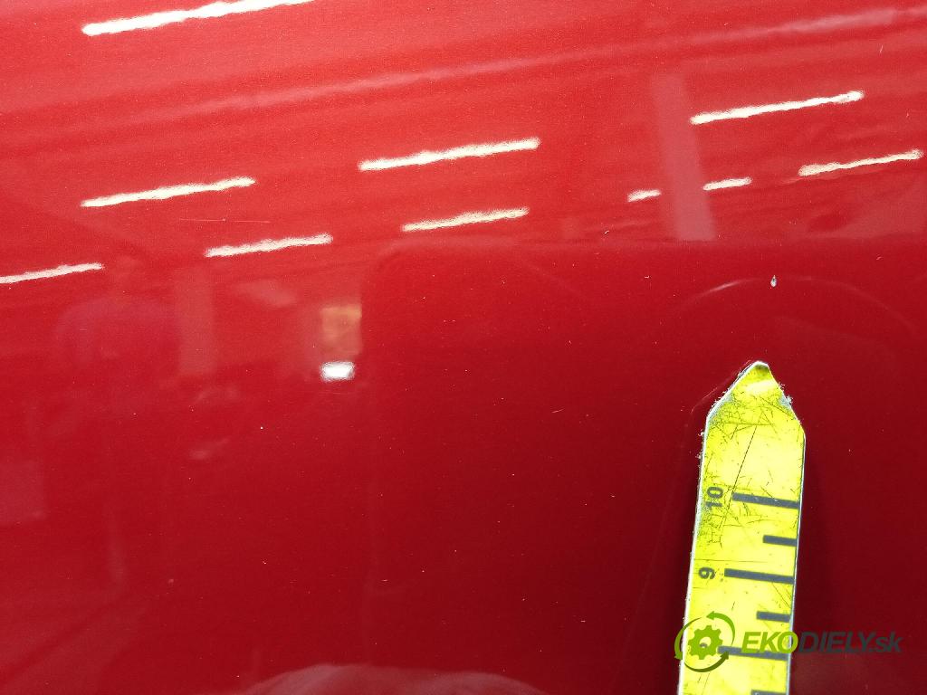 Renault Clio 2020 dveře před Vlevo, odjet: 
