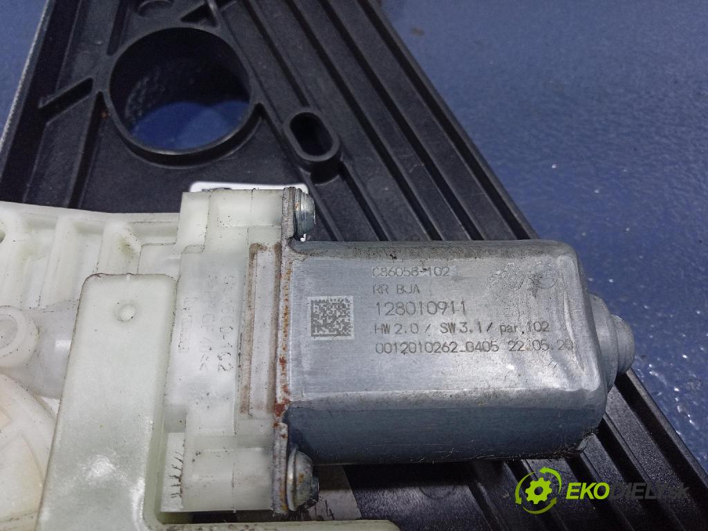 Renault Clio 2020 mechanismus stahování Sklenka: Zad: v pravo: 827209773R