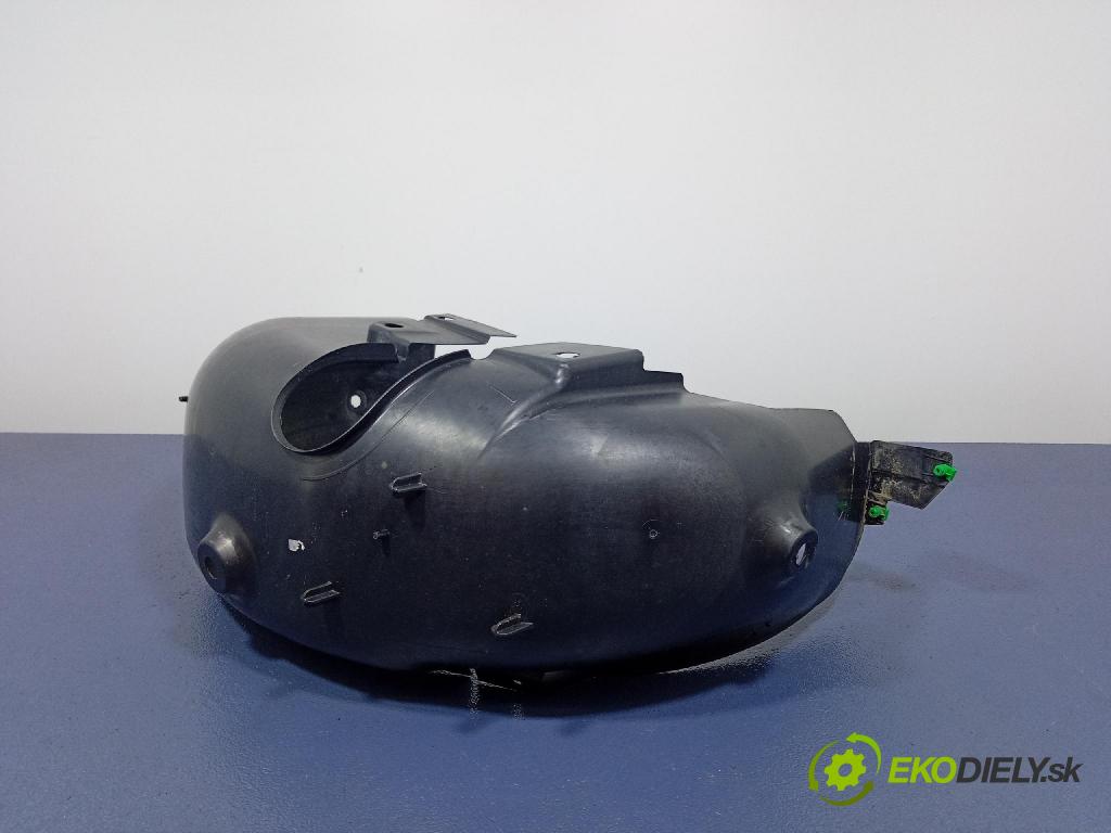 Renault Clio 2020 blatník: plastický: Zad: 767494220R