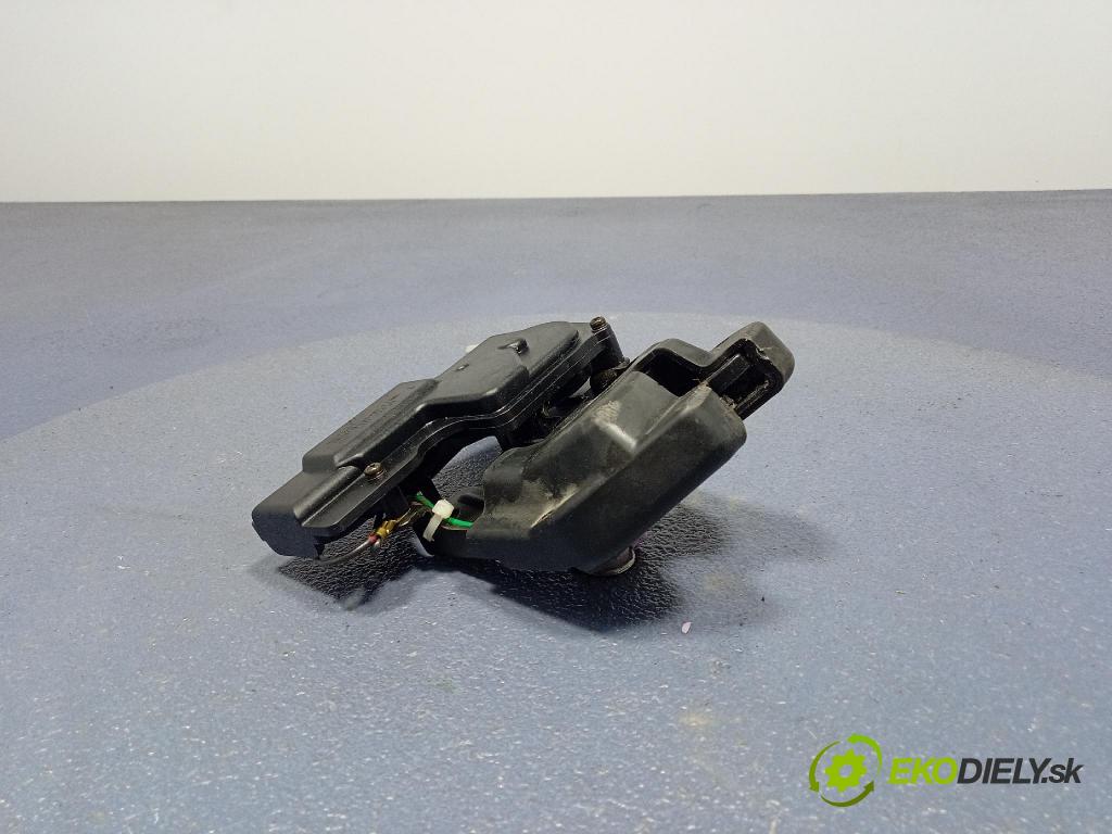 Honda Accord 2002 zámek Klapky: kufr 010314