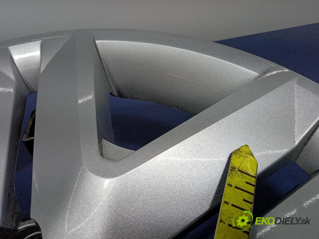 Renault Clio 2020 puklica kola: 403155679R
