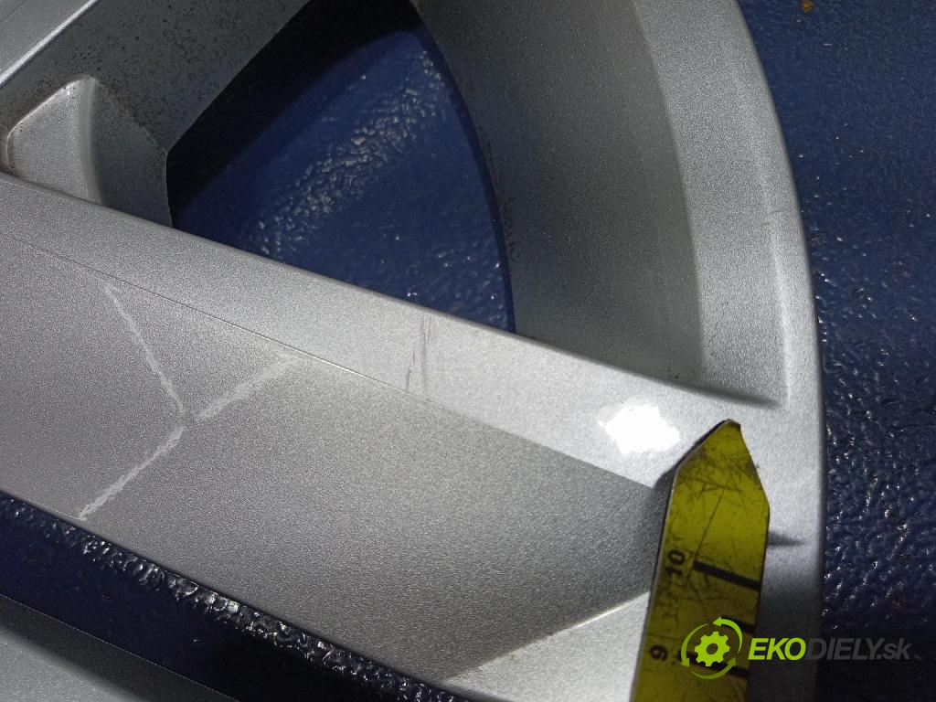 Renault Clio 2020 puklica kola: 403155679R