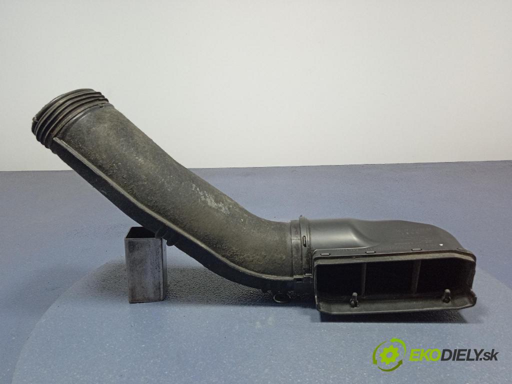 Hyundai I30 2022 Vstup: Vzduch: 28210-G3000