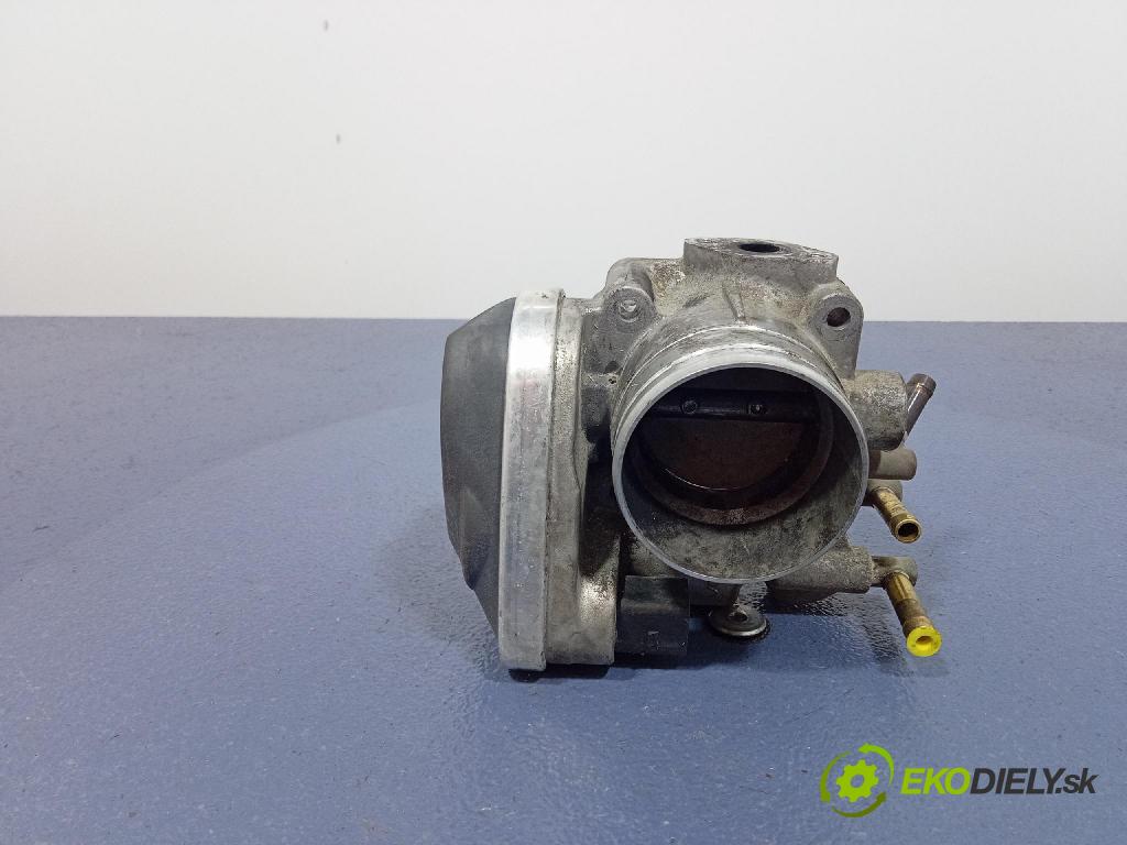 Skoda Octavia 2005 škrticí klapka 06A133062AB