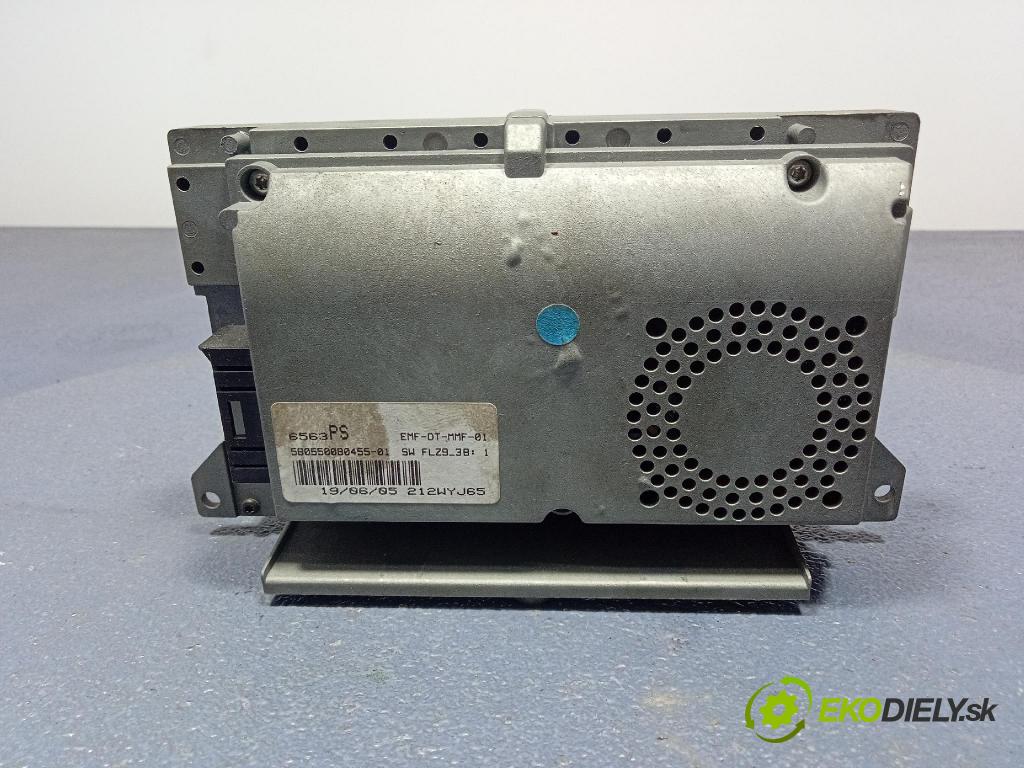 Peugeot 307 2005 displej Radio / GPS 5805500B0455