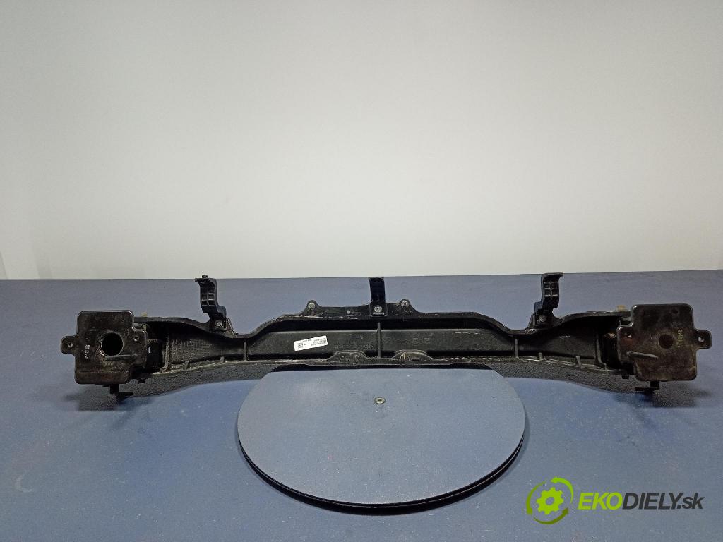 Hyundai I30 2022 výztuha narazník Zad: 86630-G4600
