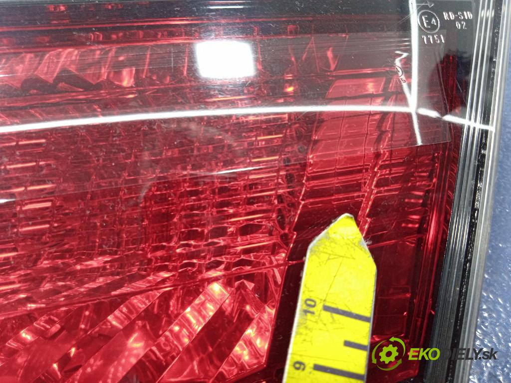Honda Civic 2005 světlo Zad: Práva: Uvnitř 22616721