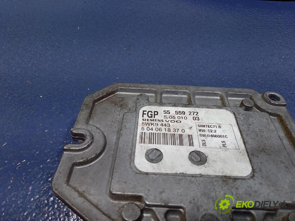 Opel Astra 2005 řídící jednotka Motor: 55559272