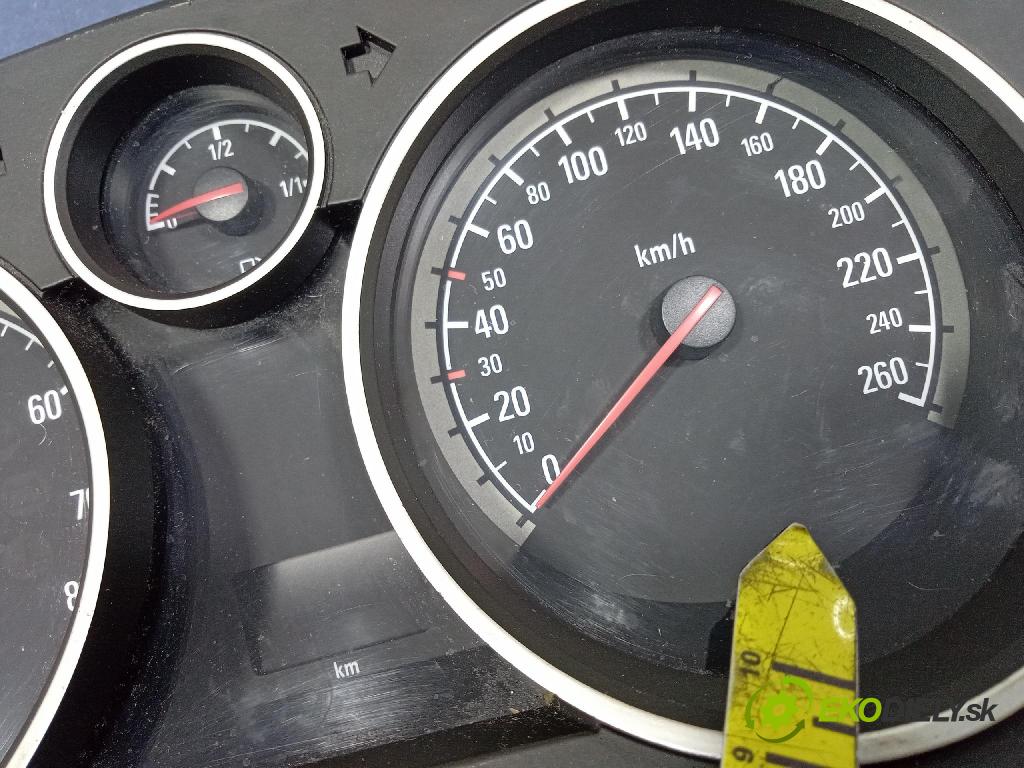 Opel Astra 2005 řídící jednotka Motor: 55559272