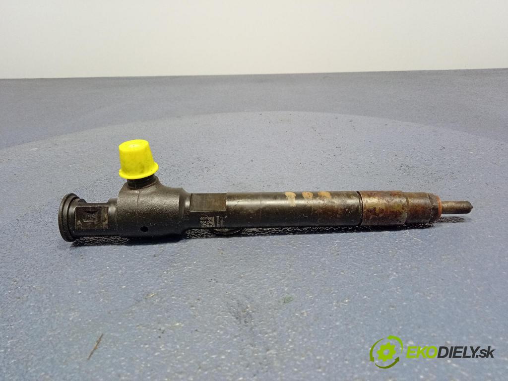 Citroen C4 2016 vstřikovač 9674984080