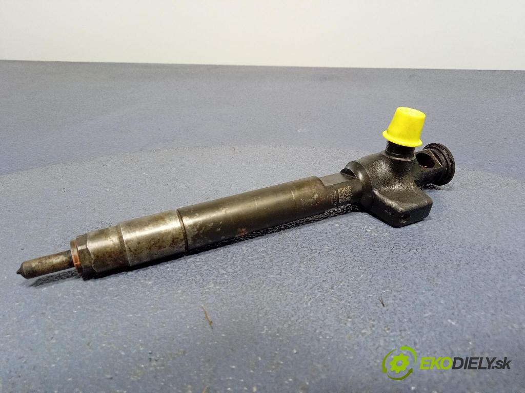 Citroen C4 2016 vstřikovač 9674984080