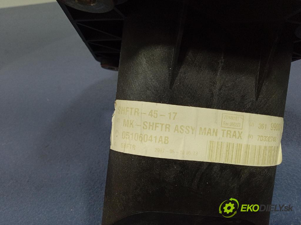 Jeep Compass 2007 kulisa Změny Ozubené kola: 05106041AB
